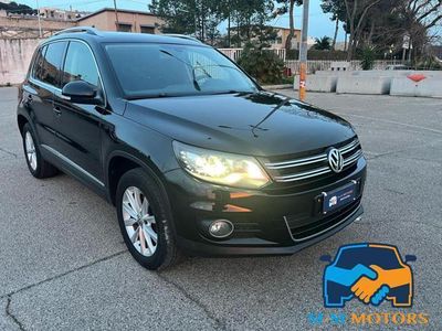 usata VW Tiguan 2.0 TDI 140 CV 4MOTION DSG Bus