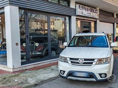 Usata Fiat Freemont Lounge 140 CV (102 kW) 2011 Bianco SUV