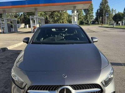 Usata Mercedes A180 Premium 116 CV (85 kW) 2019 Berlina