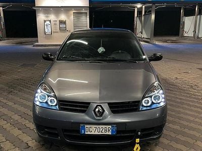Renault Clio II