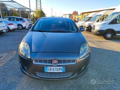 Usata Fiat Bravo Dynamic 120 CV (88 kW) 2010 Marrone Utilitaria