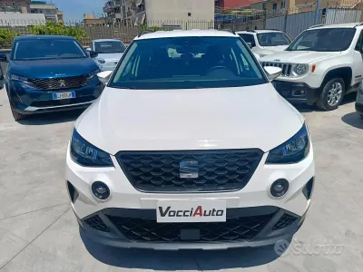 Usata Seat Arona Style 110 CV (80 kW) 2023 Bianco SUV