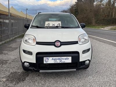 Usata Fiat Panda 4x4 S 85 CV (62 kW) 2017 Bianco Utilitaria