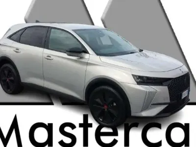 Usata DS Automobiles DS7 Crossback Performance 131 CV (96 kW) 2023 Argento SUV