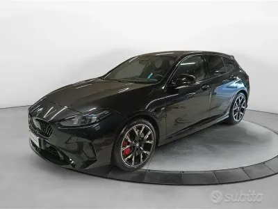 Usata BMW 118 M Sport 150 CV (110 kW) 2025 Nero Utilitaria