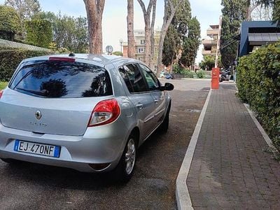 Usata Renault Clio II 75 CV (55 kW) 2011 Grigio Berlina
