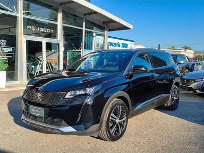 Nero Usata 2023 Peugeot 5008 GT SUV | 30.900 € (Molto cara)
