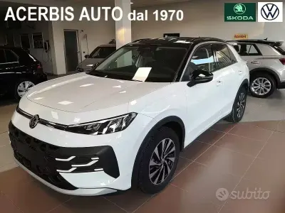 Nuova VW T-Roc Life 150 CV (110 kW) 2026 Bianco SUV