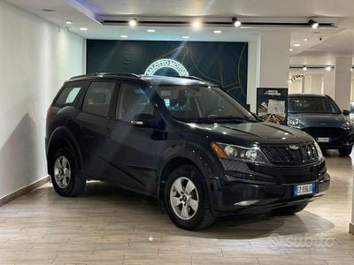Usata Mahindra XUV500 140 CV (102 kW) 2015 Nero SUV