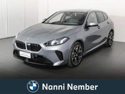 Usata BMW 120 M Sport 170 CV (125 kW) 2025 Skyscraper grey metallic Utilitaria