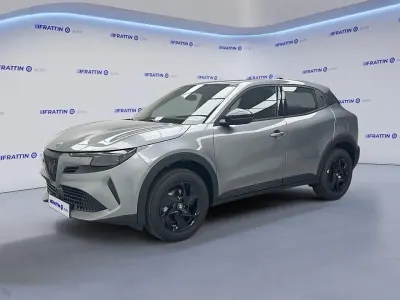 Usata Alfa Romeo Junior 100 kW (136 CV) 2025 Grigio SUV