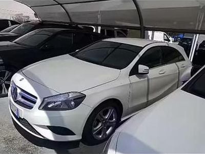 Usata Mercedes A180 109 CV (80 kW) 2015 Bianco Berlina
