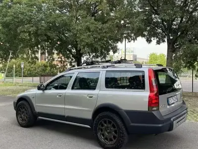Usata Volvo XC70 163 CV (119 kW) 2005 Grigio Station wagon
