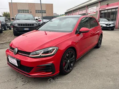Occasion VW Golf VII GTI 245 ch (180 kW) 2019 Vert Berline