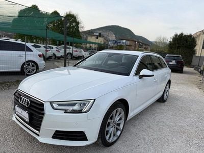 Occasion Audi A4 Business 150 PK (110 kW) 2019 Wit Stationwagen