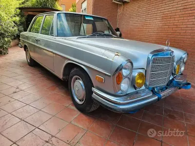Usata Mercedes 280 SE 200 CV (147 kW) 1970 Grigio Berlina
