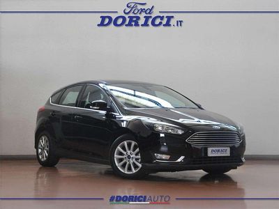 Begagnad Ford Focus Titanium 120 HK (88 kW) 2016 Svart Sedan