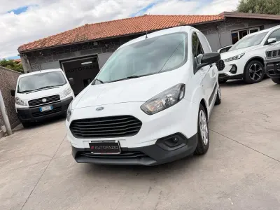 Usata Ford Transit Trend 74 CV (54 kW) 2019 Bianco Furgone