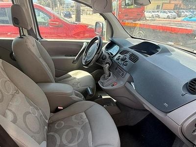 Usata Renault Kangoo 115 CV (84 kW) 2009 Grigio Berlina
