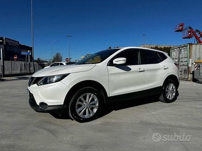 Usata Nissan Qashqai Tekna 116 CV (85 kW) 2014 Bianco SUV