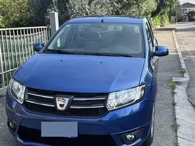 Usata Dacia Sandero 75 CV (55 kW) 2014 Bluazzurro Berlina