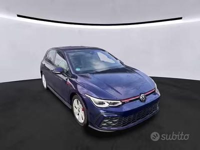 Usata VW Golf VIII GTI 245 CV (180 kW) 2023 Blu Berlina