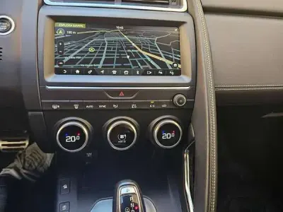 Usata Jaguar E-Pace R-Dynamic 150 CV (110 kW) 2018 Grigio SUV