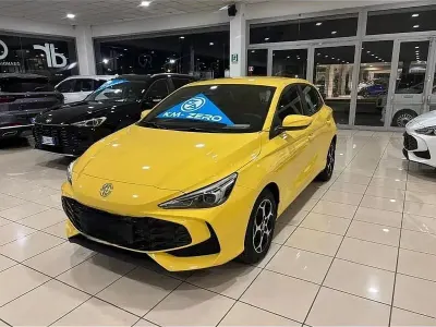 Nuova MG MG3 Comfort 116 CV (85 kW) 2025 Giallo Utilitaria