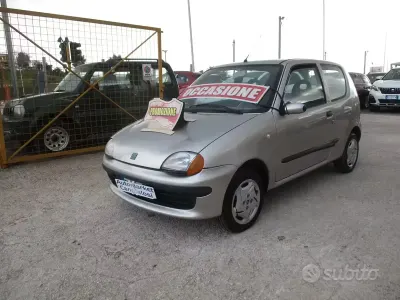 Usata Fiat Seicento 54 CV (39 kW) 2000 Grigio Utilitaria