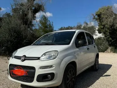 Usata Fiat Panda 85 CV (62 kW) 2015 Utilitaria