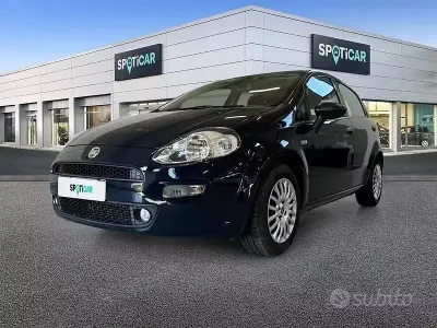 Usata Fiat Punto Street 95 CV (69 kW) 2018 Nero Utilitaria