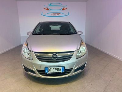 Usata Opel Corsa Club 65 CV (47 kW) 2008 Argento Utilitaria