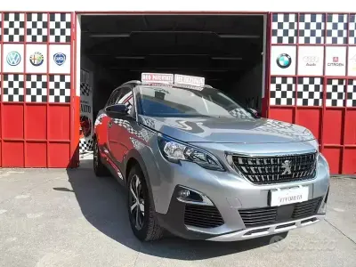 Begagnad Peugeot 3008 Allure 131 HK (96 kW) 2019 Grå SUV