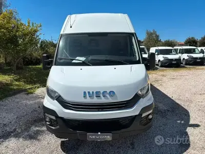 Usata Iveco Daily 136 CV (100 kW) 2019 Bianco