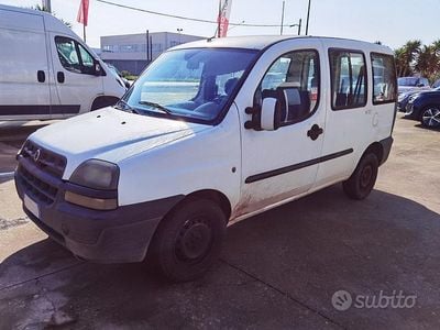 Usata Fiat Doblò 104 CV (76 kW) 2004 Bianco Monovolume