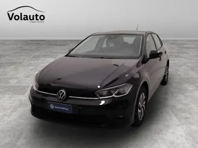 Usata VW Polo Life 95 CV (69 kW) 2025 Nero Utilitaria