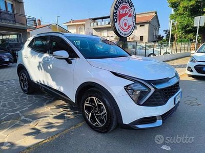 Usata Kia Sportage Style 136 CV (100 kW) 2022 Bianco SUV