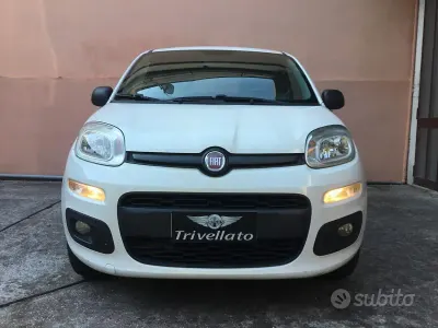 Usata Fiat Panda Pop 85 CV (62 kW) 2015 Bianco Utilitaria