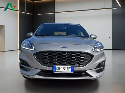 Usata Ford Kuga ST-Line X 120 CV (88 kW) 2023 Argento SUV