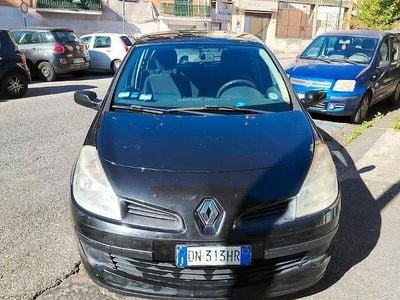 Renault Clio II