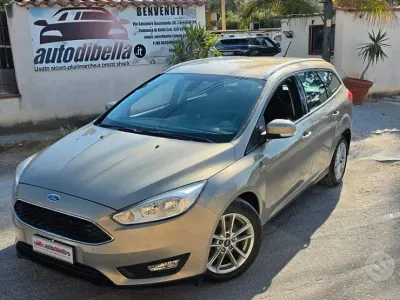 Usata Ford Focus S 120 CV (88 kW) 2016 Beige Station wagon