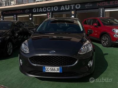 Usata Ford Fiesta Active 86 CV (63 kW) 2020 Grigio Utilitaria