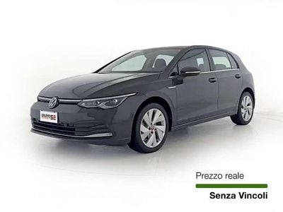Grigio Usata 2024 VW Golf Style Berlina | 25.890 € (Buon prezzo)