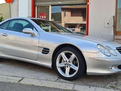 Usata Mercedes SL500 306 CV (225 kW) 2001 Argento Cabrio