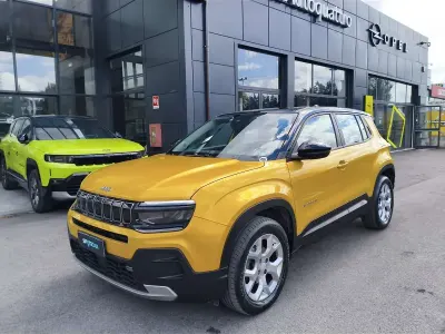 Usata Jeep Avenger Altitude 101 CV (74 kW) 2024 Giallo SUV
