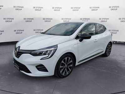 Usata Renault Clio V Techno 101 CV (74 kW) 2023 Bianco Utilitaria