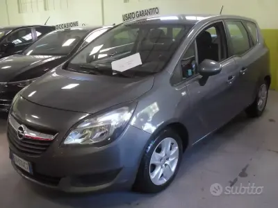Usata Opel Meriva 120 CV (88 kW) 2017 Grigio Monovolume