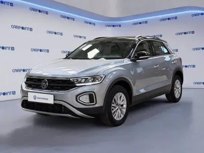 Usata VW T-Roc Life 150 CV (110 kW) 2025 Argento SUV