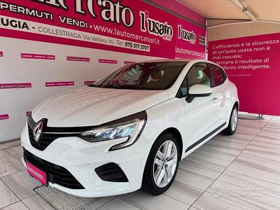Bianco Usata 2022 Renault Clio V Business Berlina | 12.900 € (Buon prezzo)