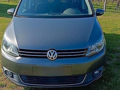 Usata VW Touran Comfortline 150 CV (110 kW) 2013 Grigio Monovolume
